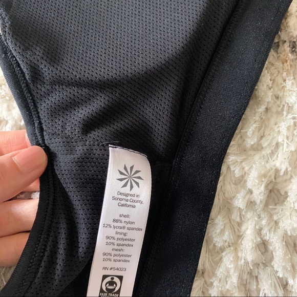 Athleta front zipper sports bra size xs - Picture 4 of 6